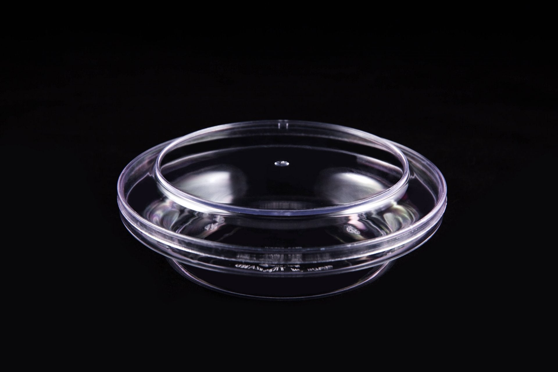 กล่องแข็ง 271 จานบิน(ญ)